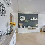 Brijona Villa